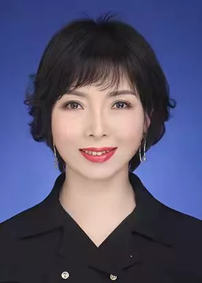 杨翠